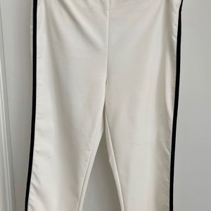 Alythea White Black side Stripe